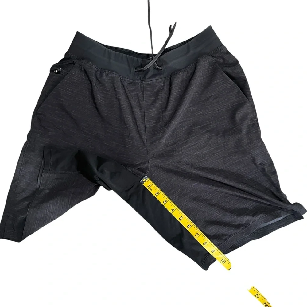Lululemon T.H.E Short 9” Liner In Heather All‎ Over Deep Coal Black Size M
